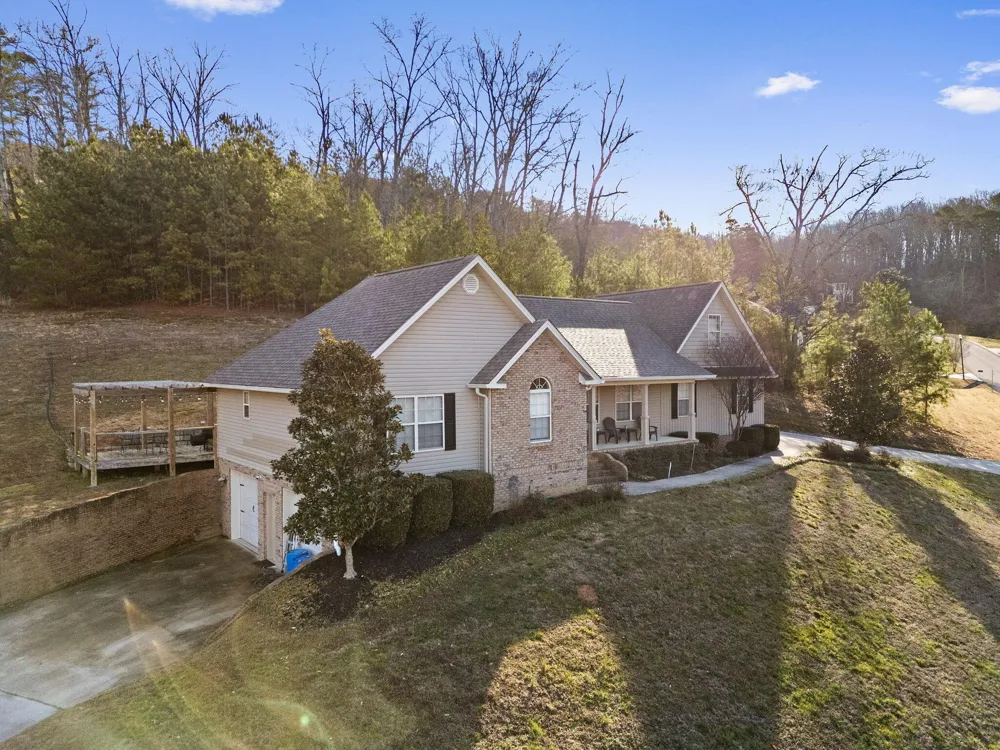 175 NW Stonewood Drive NW #37 Cleveland, TN 37311