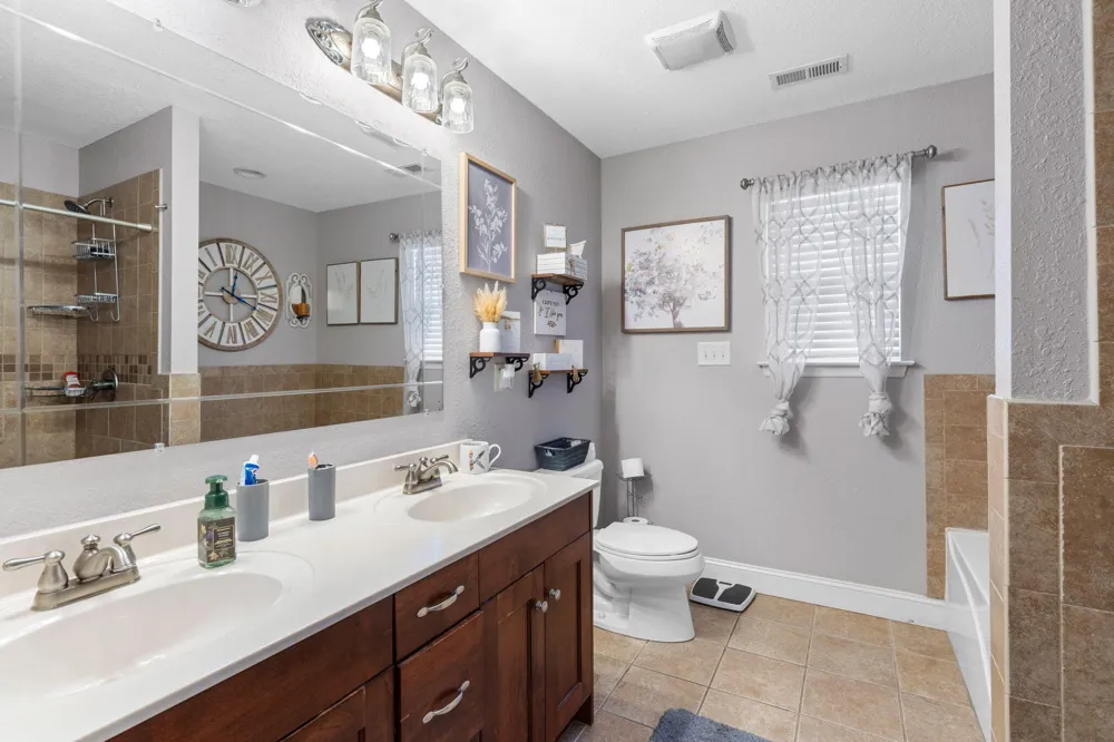175 NW Stonewood Drive NW #37 Cleveland, TN 37311