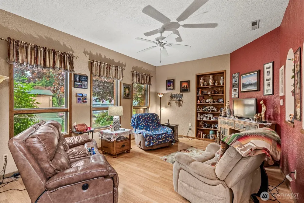 3509 NE 161st Way Ridgefield, WA 98642