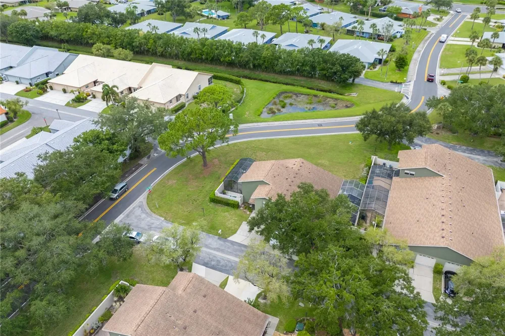 4096 CENTER POINTE PLACE #20B Sarasota, FL 34233