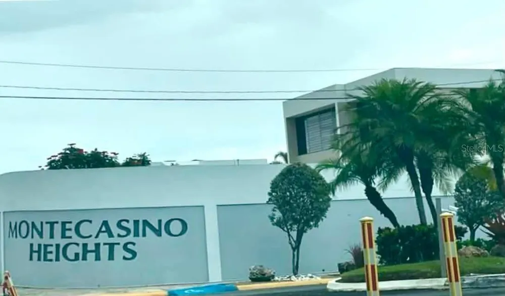 Calle 10 S7 Toa Alta, PR 00953