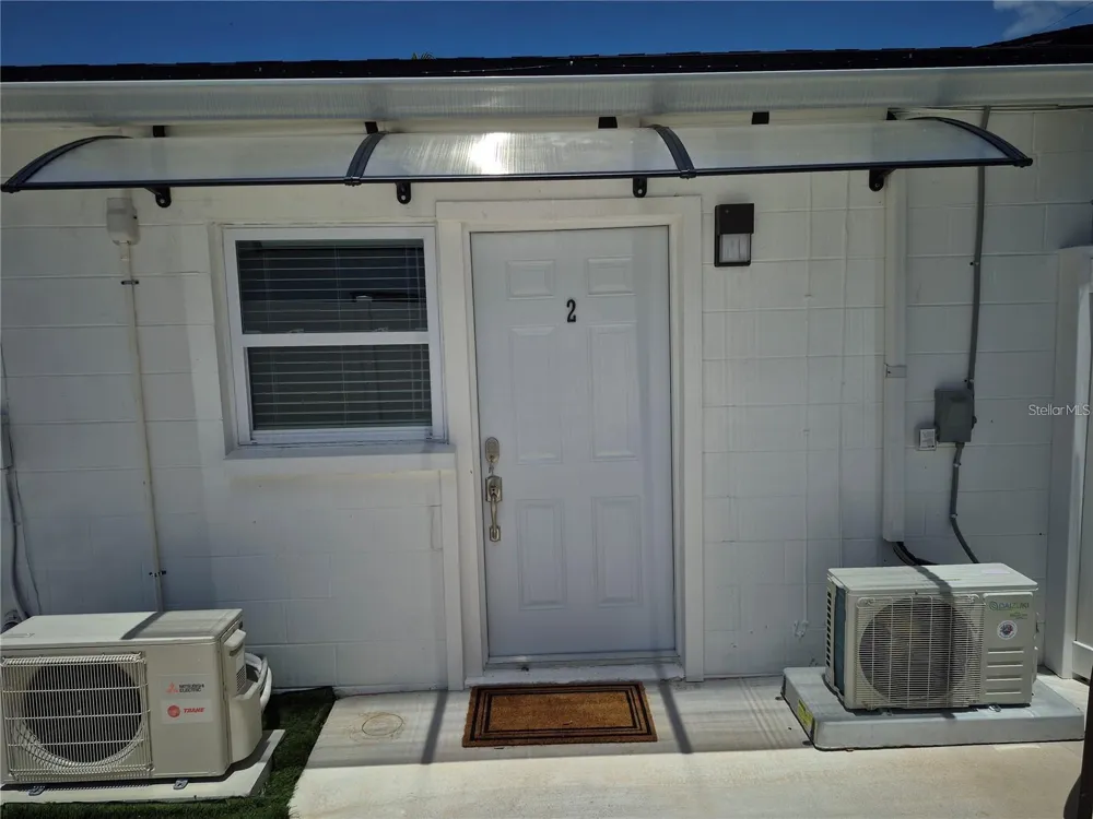 7709 W HANNA AVENUE Tampa, FL 33615