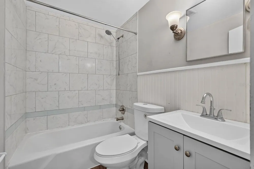 1600 S PALMETTO AVENUE #114 South Daytona, FL 32119