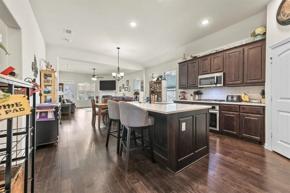 15049 Ted Trail Aledo, TX 76008