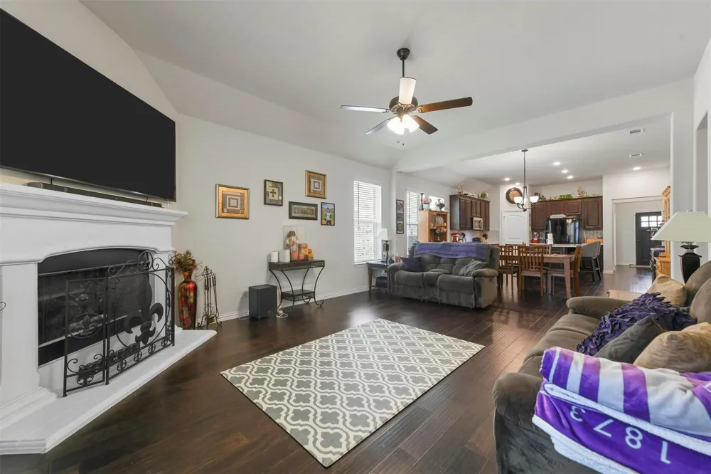 15049 Ted Trail Aledo, TX 76008