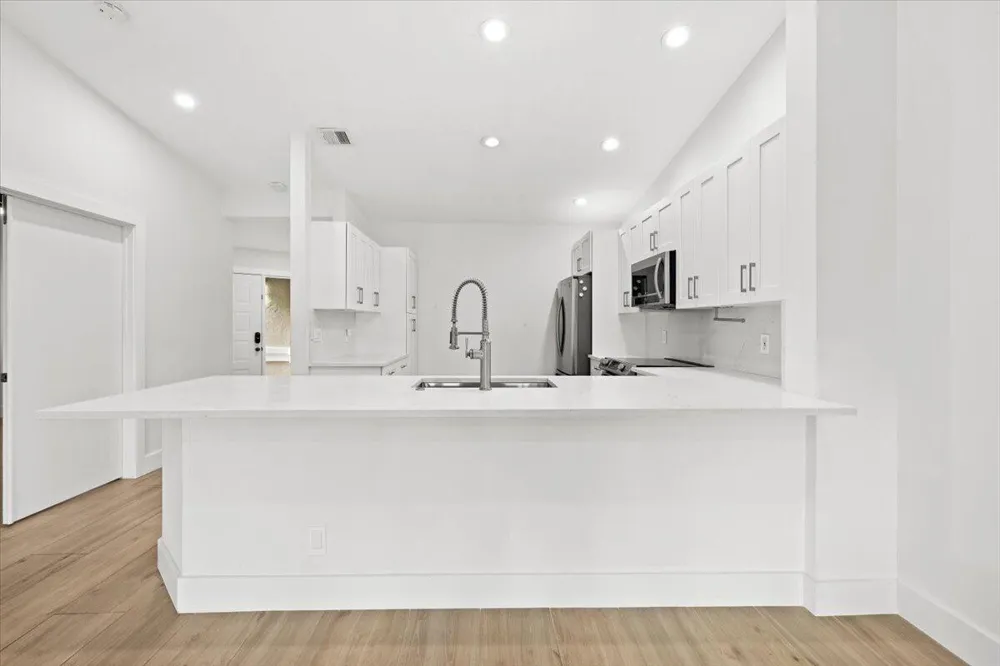 10352 MATEO COURT Boca Raton, FL 33498