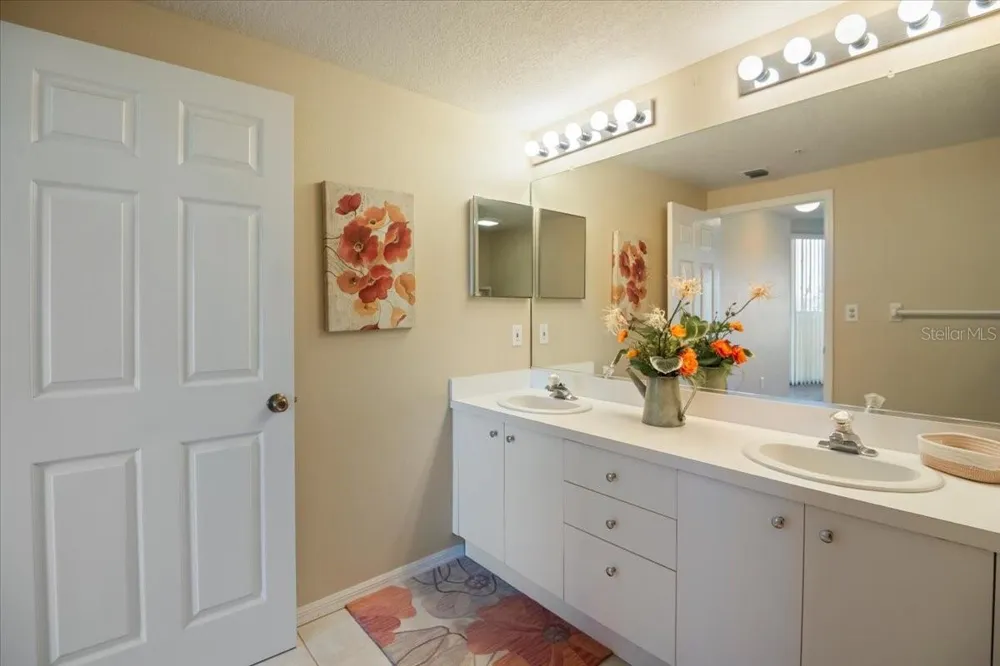 2625 TERRA CEIA BAY BOULEVARD #206 Palmetto, FL 34221