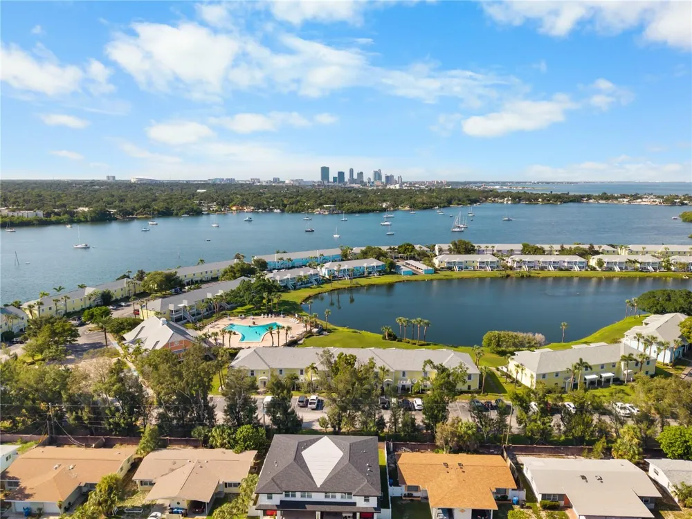111 SEAHORSE DRIVE SE #A St Petersburg, FL 33705