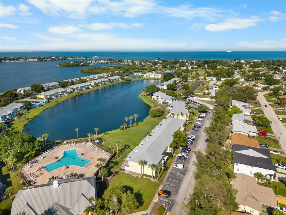 111 SEAHORSE DRIVE SE #A St Petersburg, FL 33705