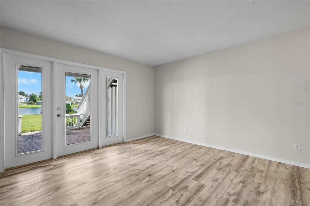 111 SEAHORSE DRIVE SE #A St Petersburg, FL 33705