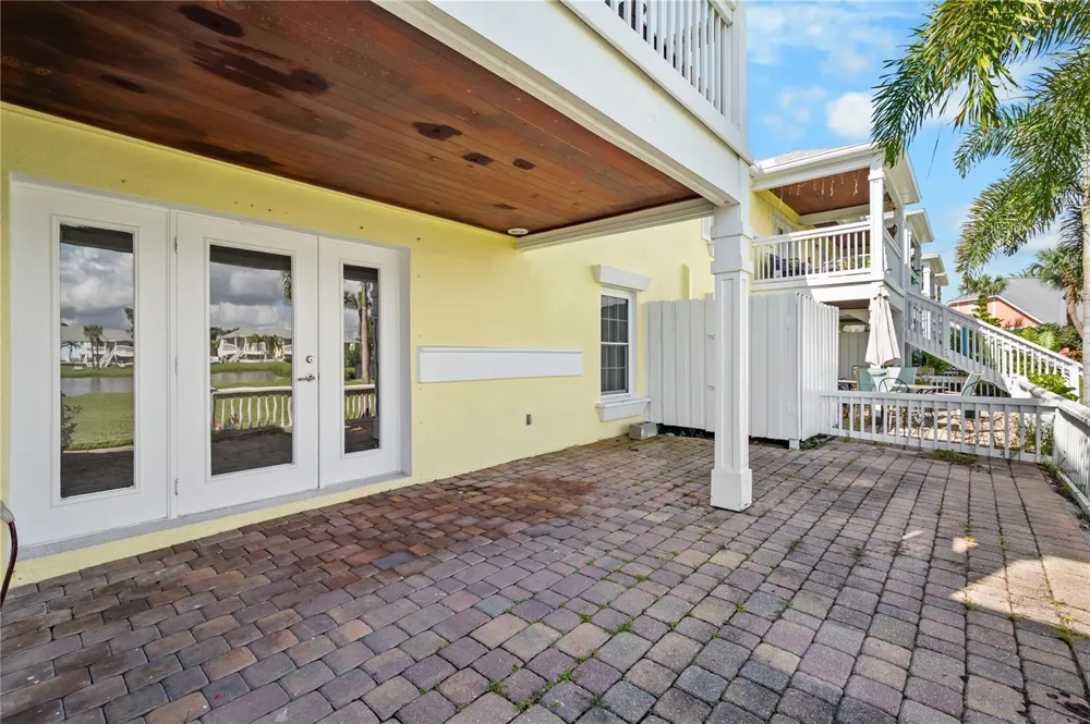 111 SEAHORSE DRIVE SE #A St Petersburg, FL 33705
