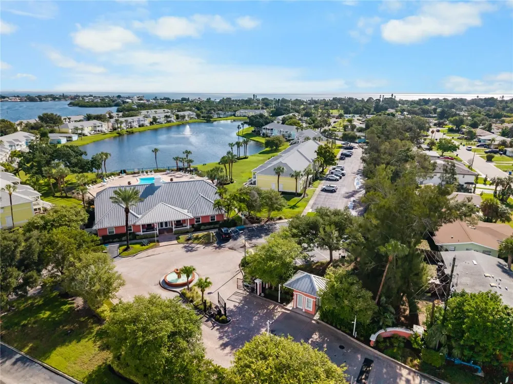 111 SEAHORSE DRIVE SE #A St Petersburg, FL 33705
