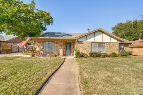 1021 Auburn Drive