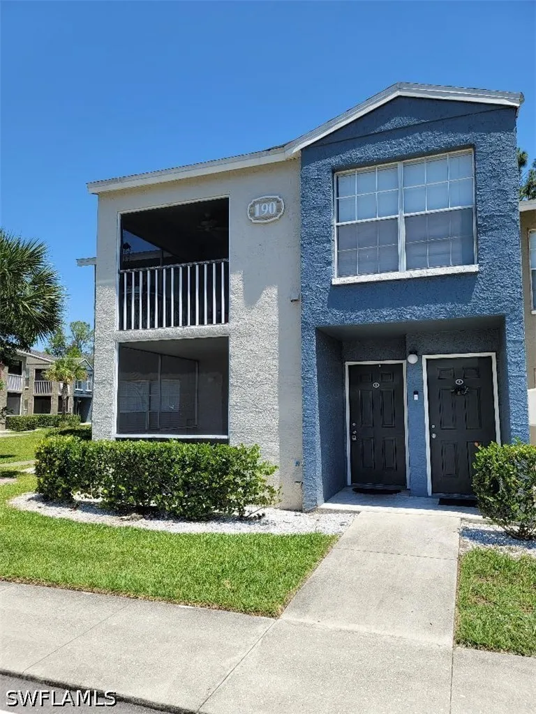 Santa Clara Drive #190-4 Naples, FL 34104