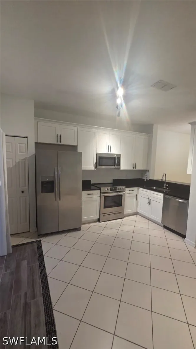 Pine Oak Circle #107 Fort Myers, FL 33916