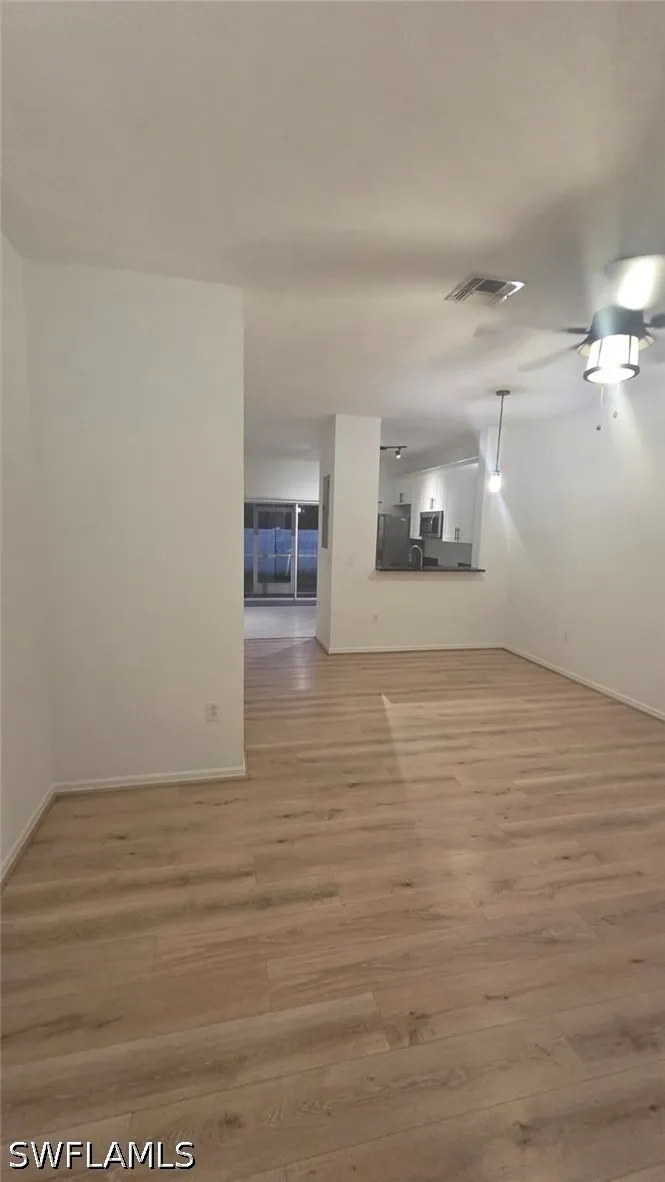 Pine Oak Circle #107 Fort Myers, FL 33916