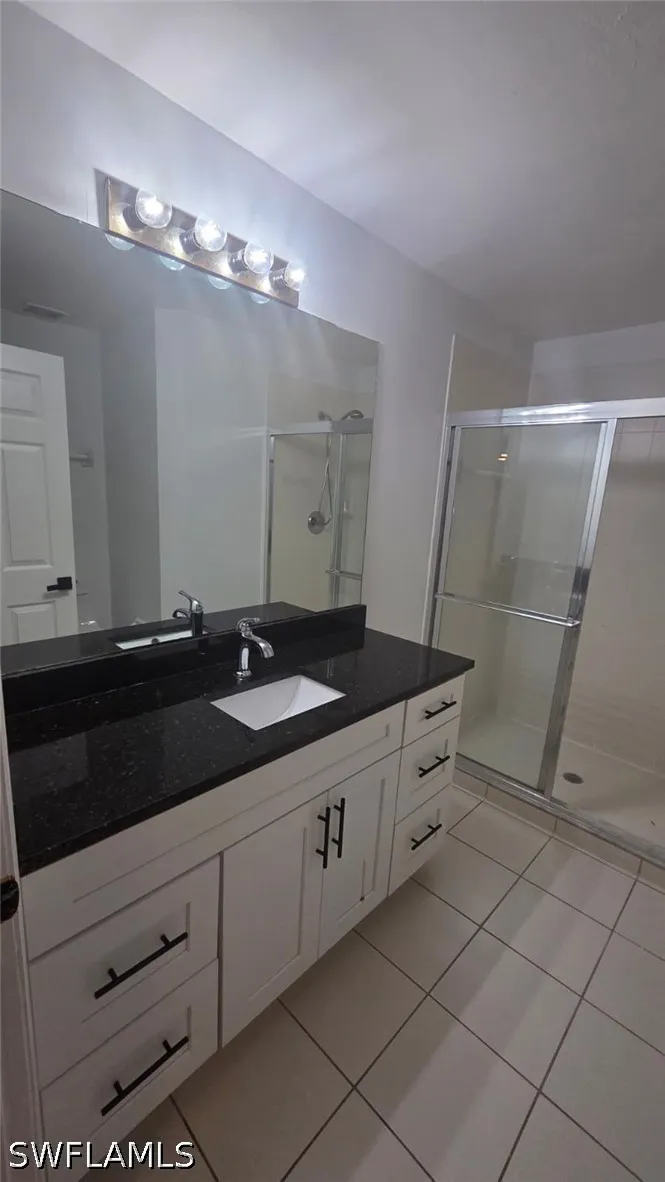 Pine Oak Circle #107 Fort Myers, FL 33916