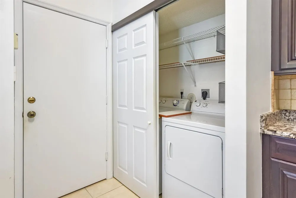 15191 IXORA ROAD Delray Beach, FL 33484