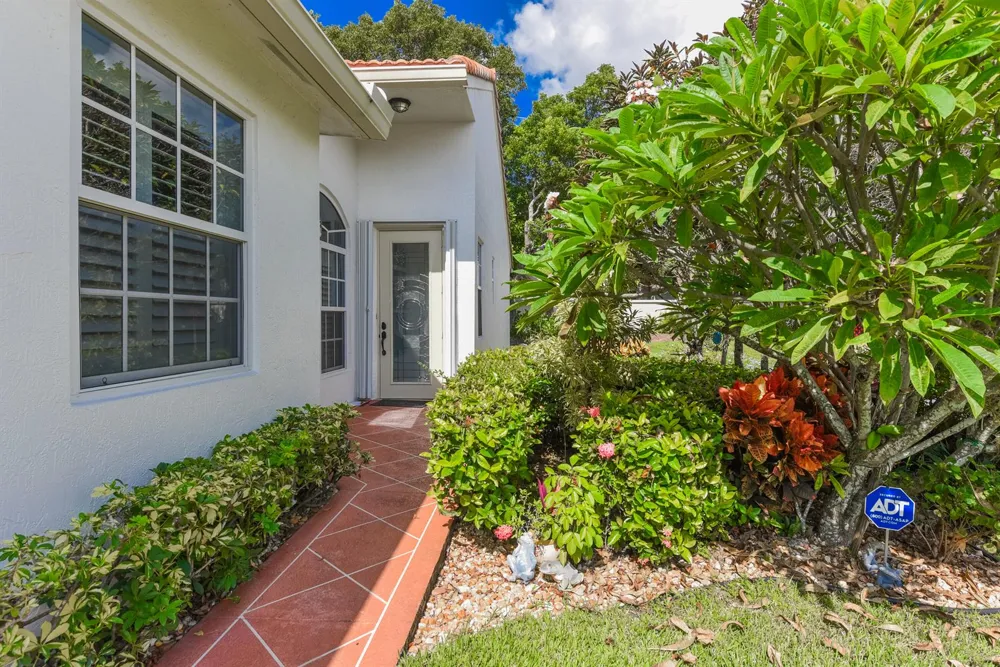 15191 IXORA ROAD Delray Beach, FL 33484
