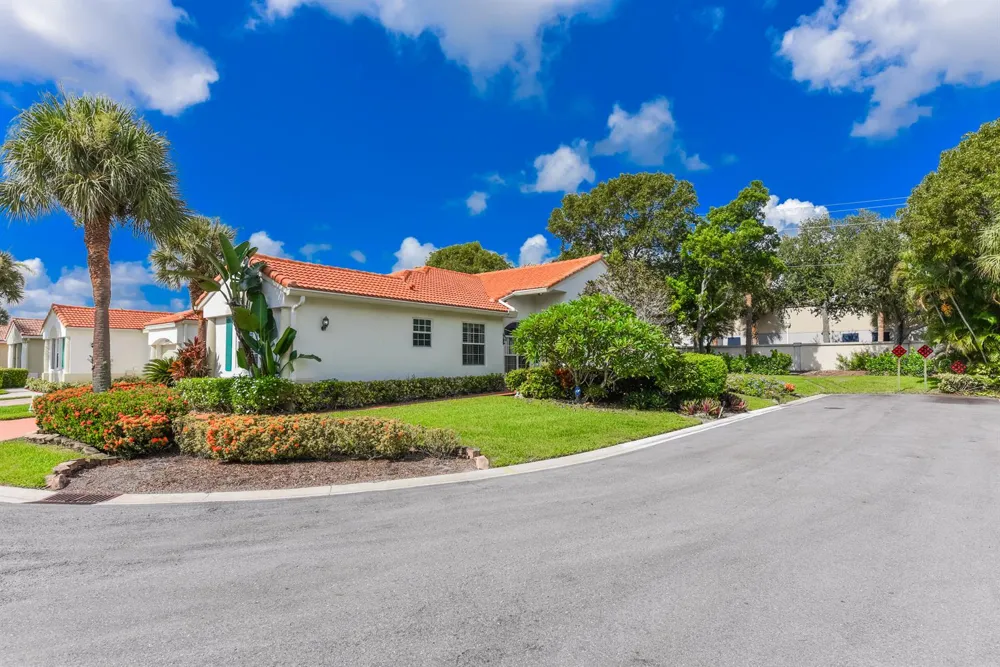 15191 IXORA ROAD Delray Beach, FL 33484