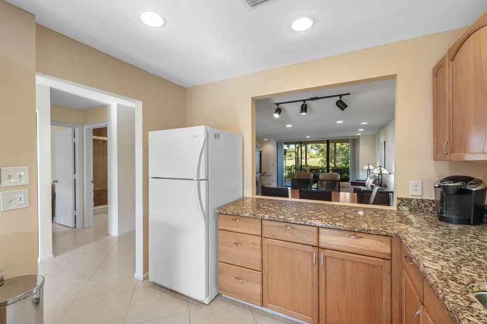 61 Eastgate Drive #C Boynton Beach, FL 33436