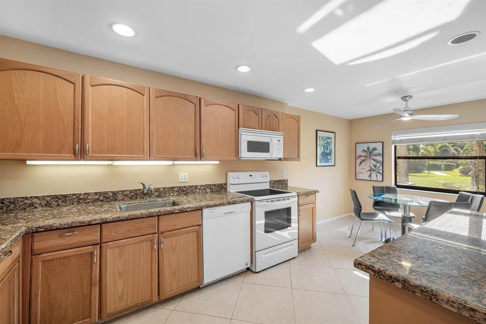 61 Eastgate Drive #C Boynton Beach, FL 33436