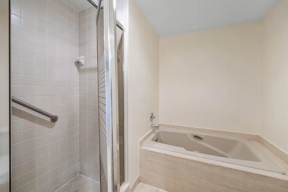 61 Eastgate Drive #C Boynton Beach, FL 33436