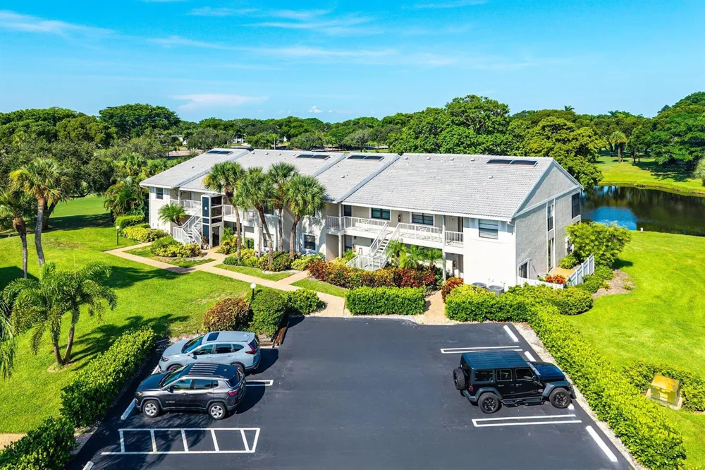 61 Eastgate Drive #C Boynton Beach, FL 33436