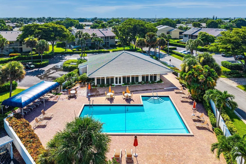 61 Eastgate Drive #C Boynton Beach, FL 33436