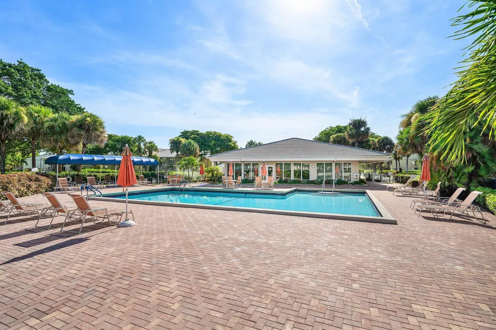 61 Eastgate Drive #C Boynton Beach, FL 33436