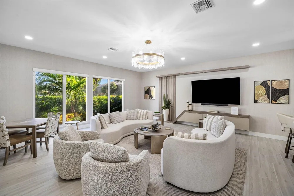 61 Eastgate Drive #C Boynton Beach, FL 33436