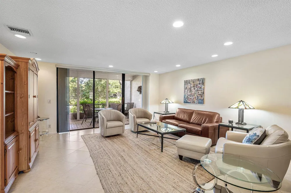 61 Eastgate Drive #C Boynton Beach, FL 33436