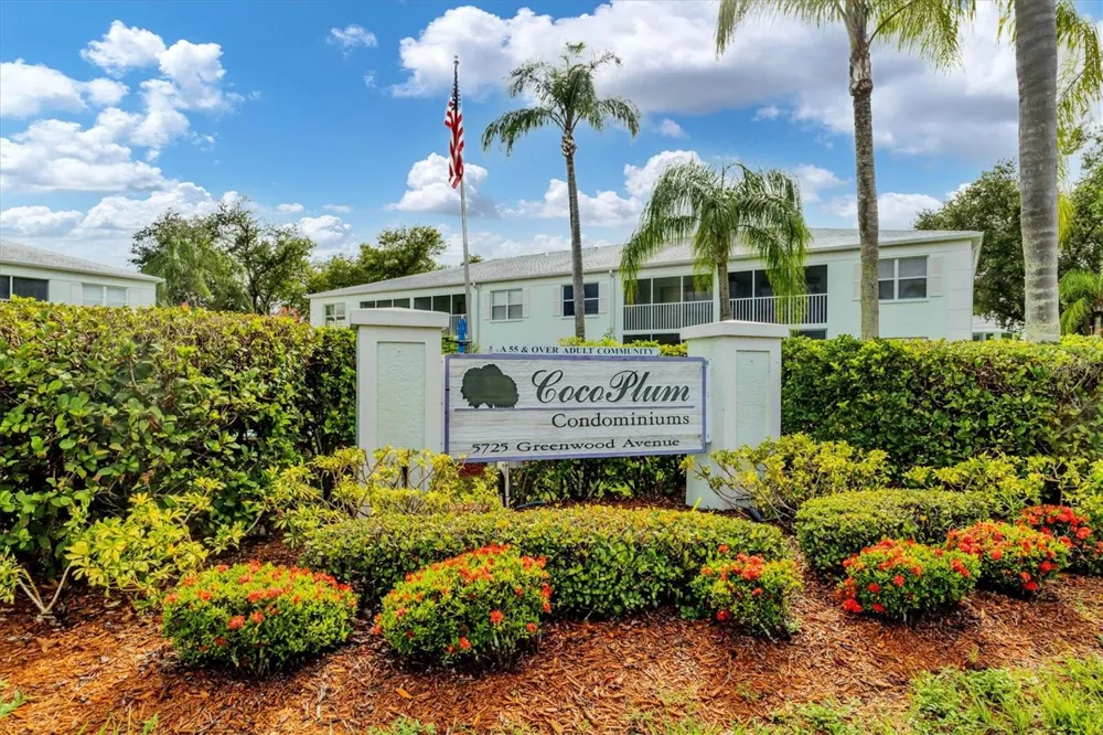 5725 GREENWOOD AVENUE #9103 North Port, FL 34287