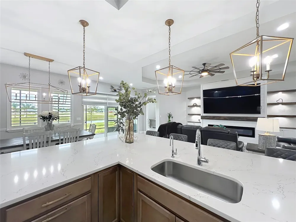 1576 LAKE RESERVE DRIVE Deland, FL 32724