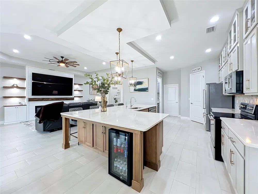 1576 LAKE RESERVE DRIVE Deland, FL 32724
