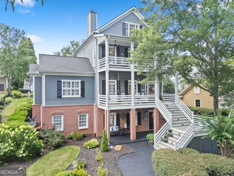 311 Waterfront Park LN