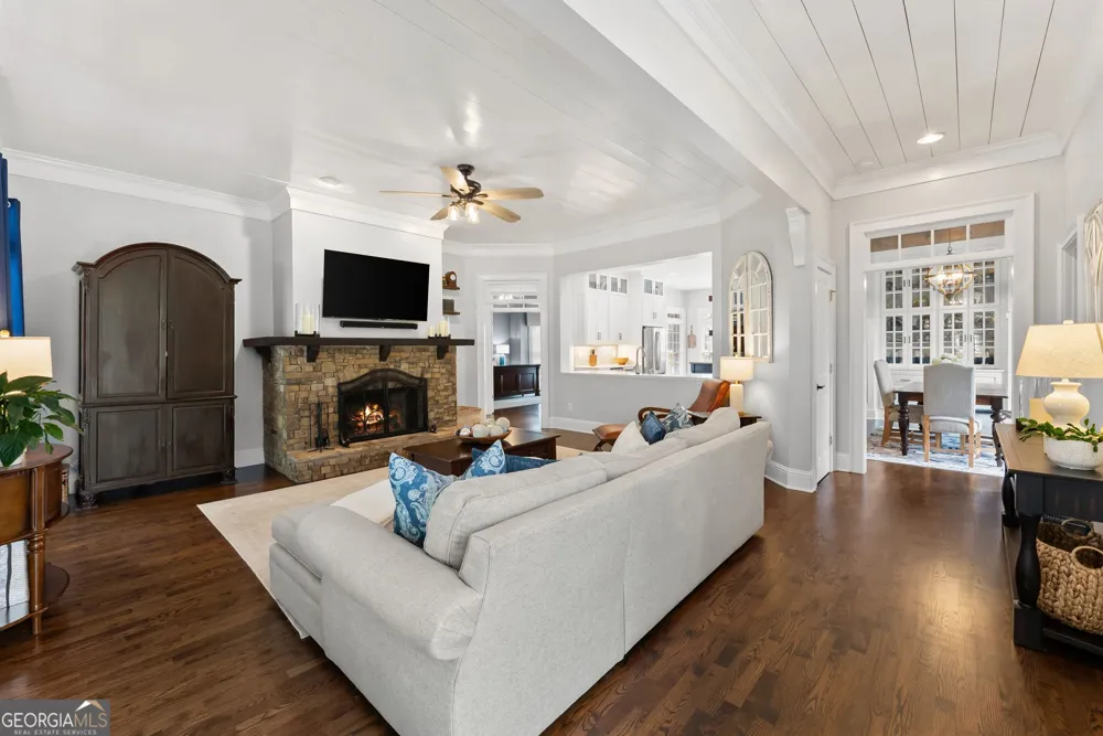 311 Waterfront Park LN Dawsonville, GA 30534