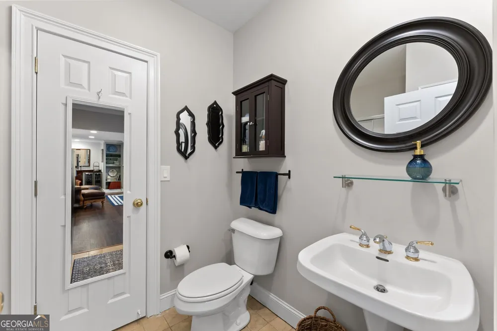 311 Waterfront Park LN Dawsonville, GA 30534