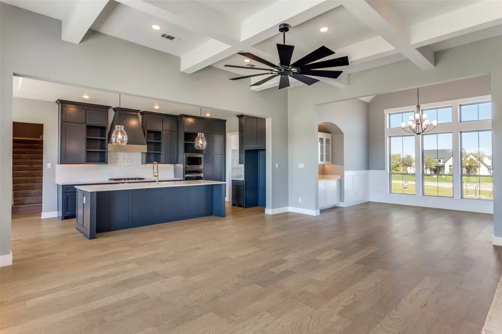 560 Aermotor Loop Weatherford, TX 76085