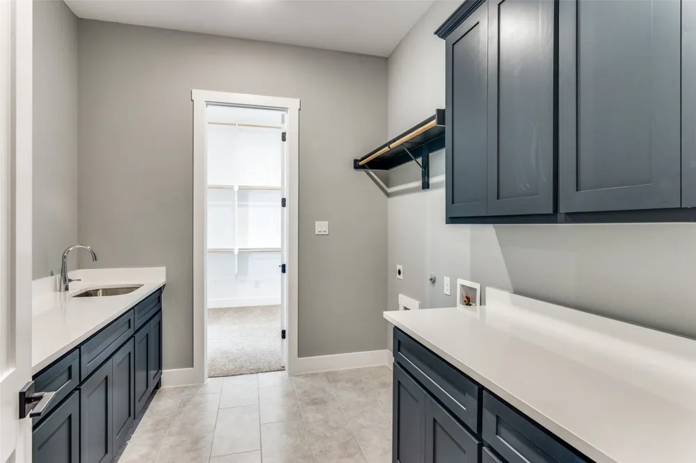 560 Aermotor Loop Weatherford, TX 76085