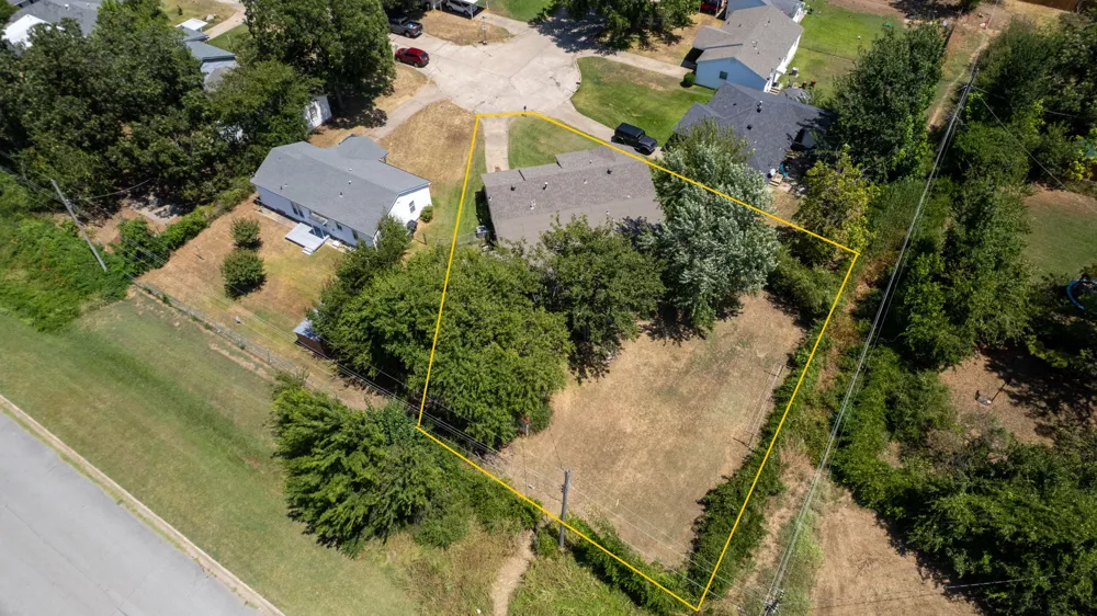 1001 Donna Sue Durant, OK 74701