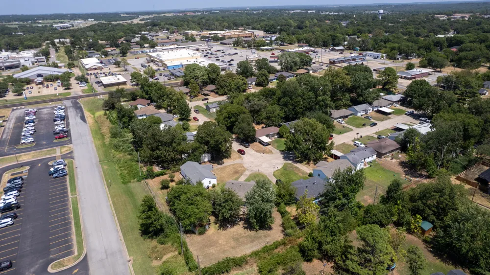 1001 Donna Sue Durant, OK 74701