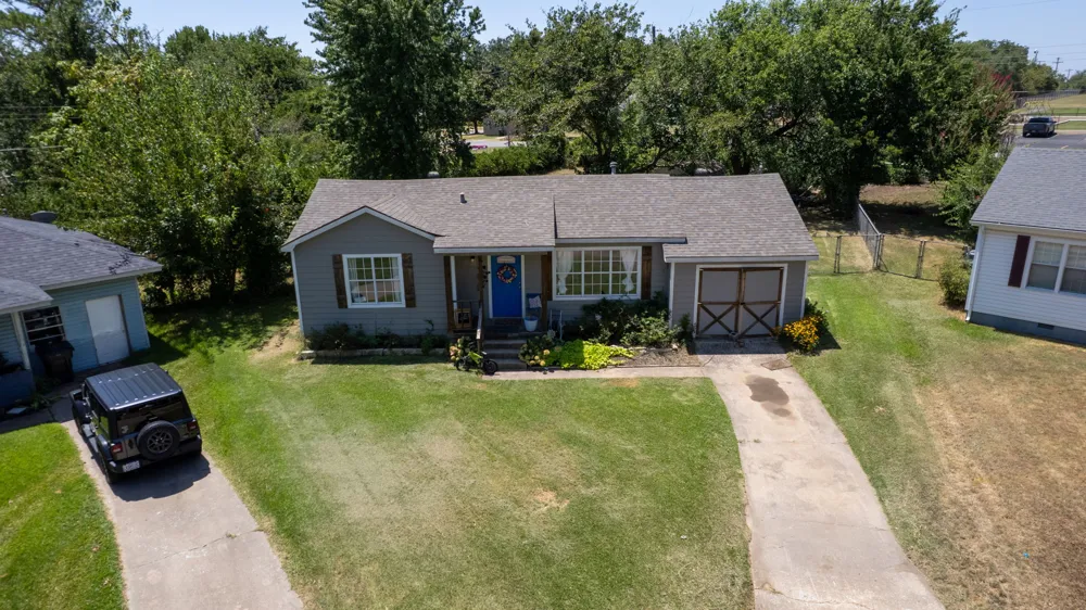 1001 Donna Sue Durant, OK 74701