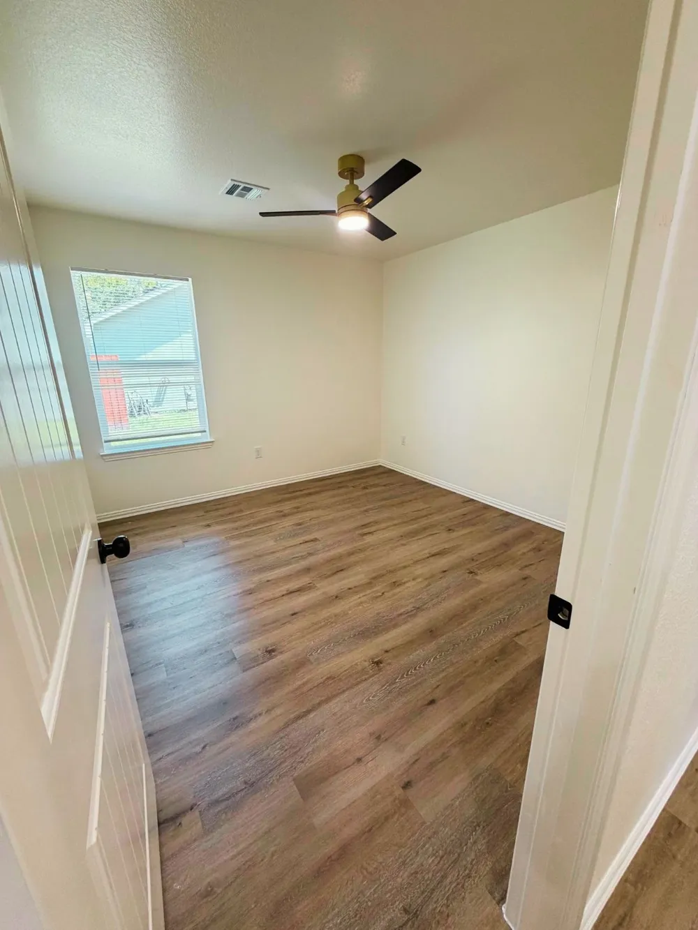 312 E Cedar Street Durant, OK 74701