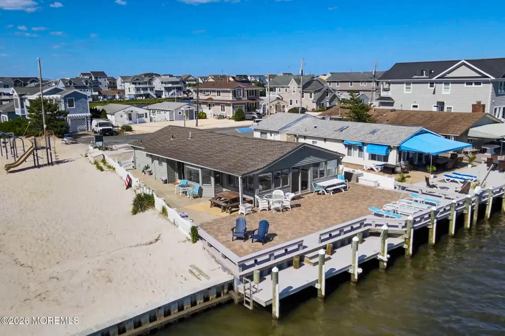 263 Bay Beach Way Lavallette, NJ 08735