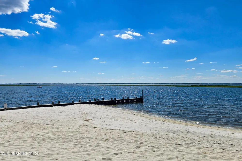 263 Bay Beach Way Lavallette, NJ 08735