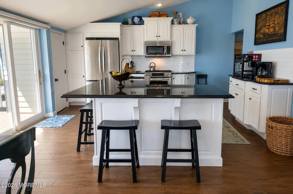 263 Bay Beach Way Lavallette, NJ 08735