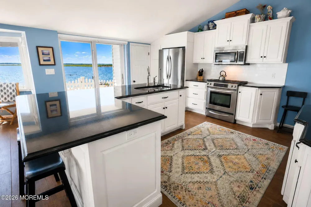 263 Bay Beach Way Lavallette, NJ 08735