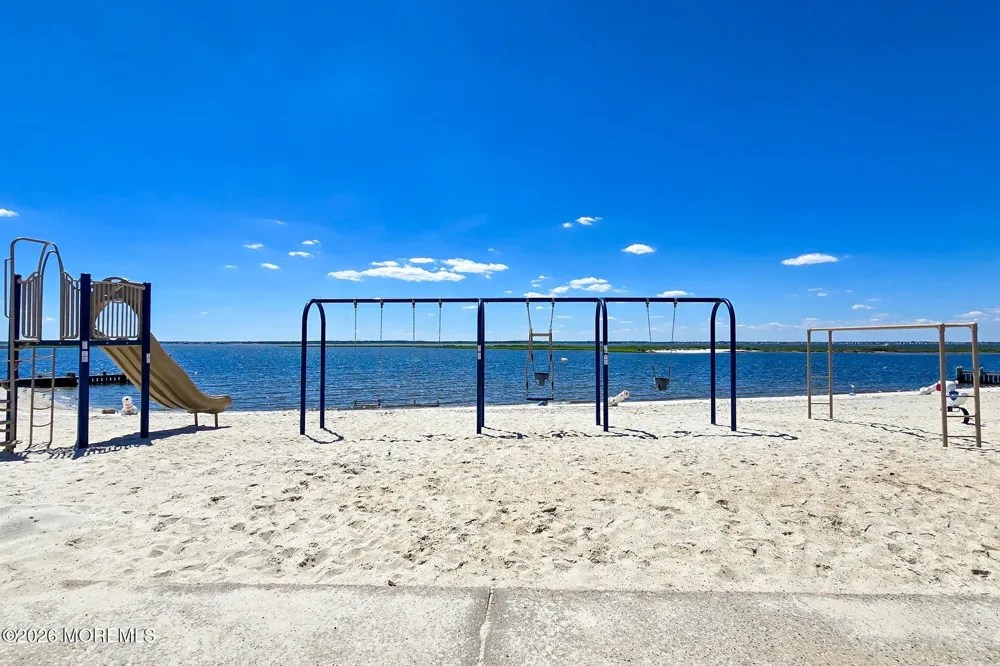 263 Bay Beach Way Lavallette, NJ 08735