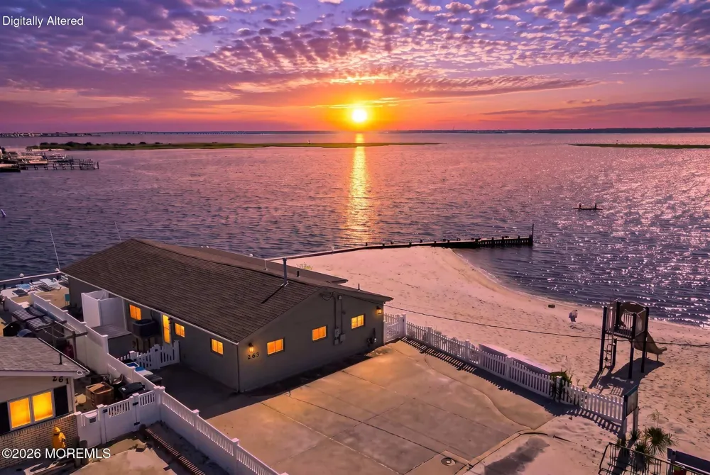 263 Bay Beach Way Lavallette, NJ 08735